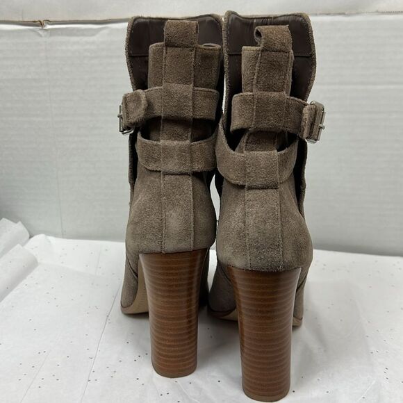 Dolce Vita Taupe suede boots high stacked heel EUC size 9.5M - Picture 6 of 14